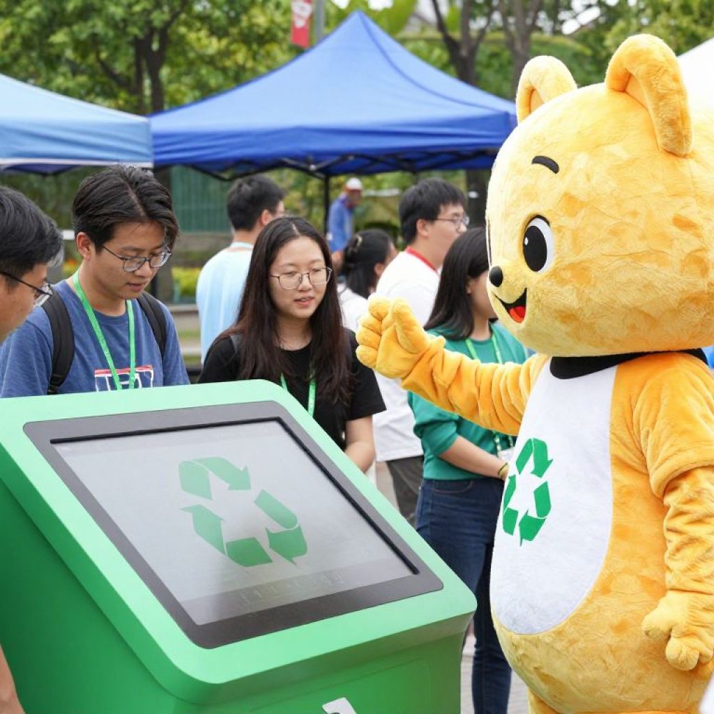 Community engagement in Beaufort County recycling efforts